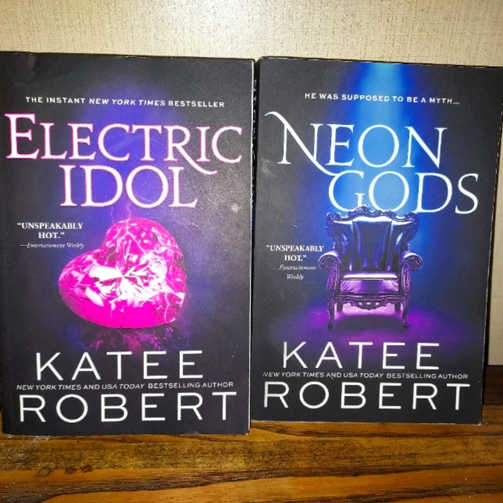 Katee Roberts Dark Olympus Book 1 & 2